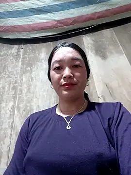 Snapshot of vanlucky2 chatting on May 2026 10:16:02 PM vanlucky2 online show from May 2026 10:16:02 PM