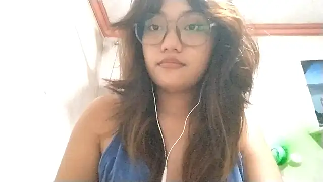 OliviaCarchi online show from April 2026 01:14:02 PM