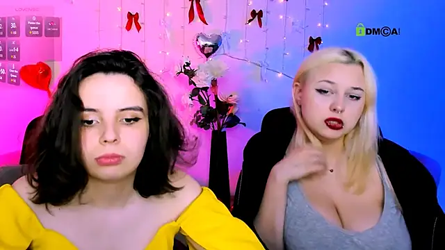 mia mooon  online show from May 2026 12:57:02 PM