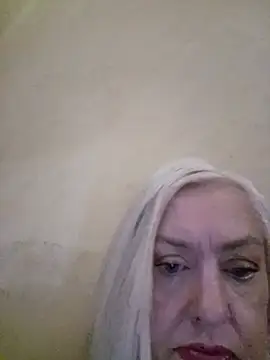 Julia20X online show from June 2026 09:45:02 AM