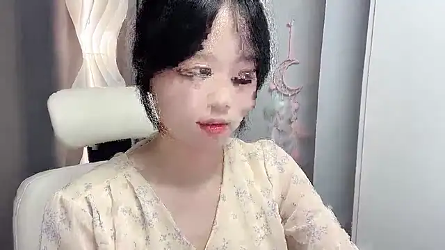 Snapshot of Xiaoqing00 chatting on June 2026 06:15:01 AM Xiaoqing00 online show from June 2026 06:15:01 AM
