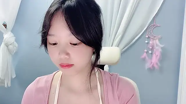 Snapshot of Xiaoqing00 chatting on June 2026 03:42:02 AM Xiaoqing00 online show from June 2026 03:42:02 AM