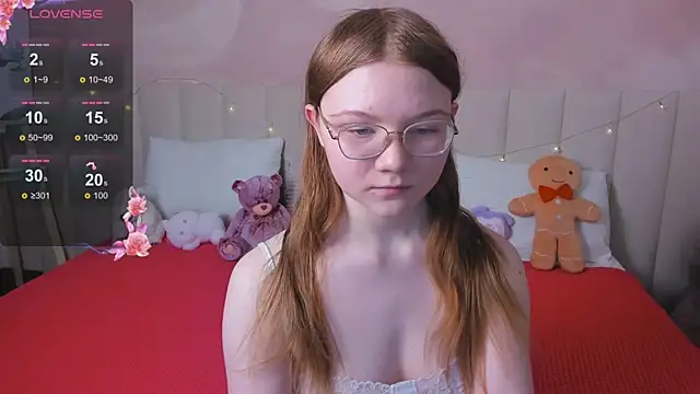 Snapshot of Mia_Yuri chatting on May 2026 01:55:02 AM Mia Yuri online show from May 2026 01:55:02 AM