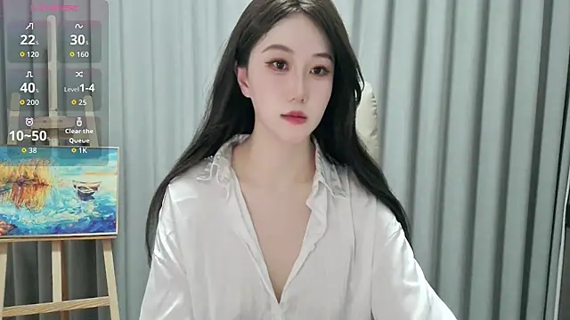 LUNYI-CC online show from May 2026 10:45:01 AM