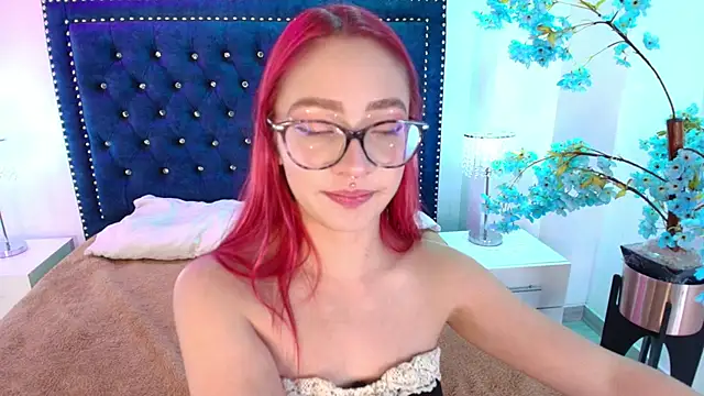 Amelie adams online show from May 2026 11:15:01 AM