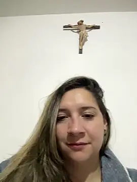 belucci vale online show from April 2026 09:13:01 AM