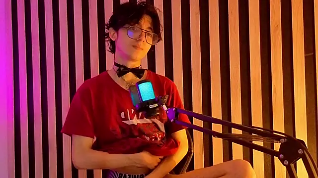 Twink Sebas7 online show from May 2026 12:21:02 PM