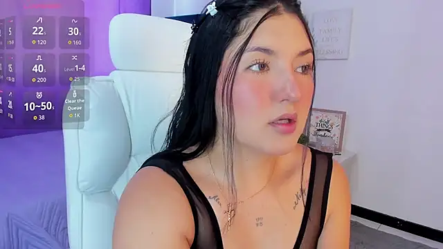 Snapshot of Celestee_21 chatting on May 2026 08:15:02 PM Celestee 21 online show from May 2026 08:15:02 PM