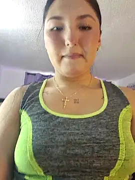Snapshot of Celestee_21 chatting on May 2026 08:58:01 PM Celestee 21 online show from May 2026 08:58:01 PM