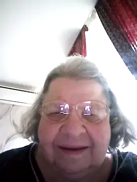 MartaMia68 online show from May 2026 04:24:02 PM