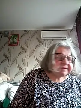 MartaMia68 online show from May 2026 05:09:01 PM
