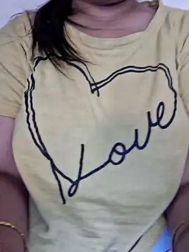 AAROHI-DARLING online show from May 2026 07:37:01 AM