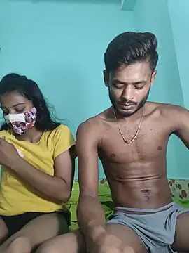 Hot-Couple4 online show from May 2026 06:58:01 PM