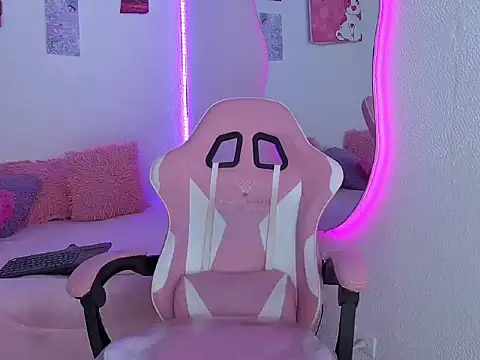 anisha vela online show from April 2026 04:12:02 PM