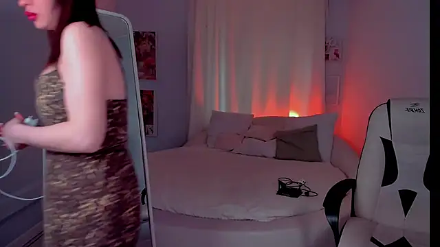 Snapshot of pearl_gloww chatting on April 2026 01:45:02 PM pearl gloww online show from April 2026 01:45:02 PM