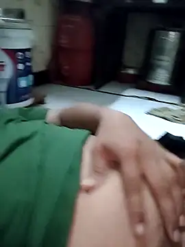 kdboy04 online show from April 2026 06:05:01 AM