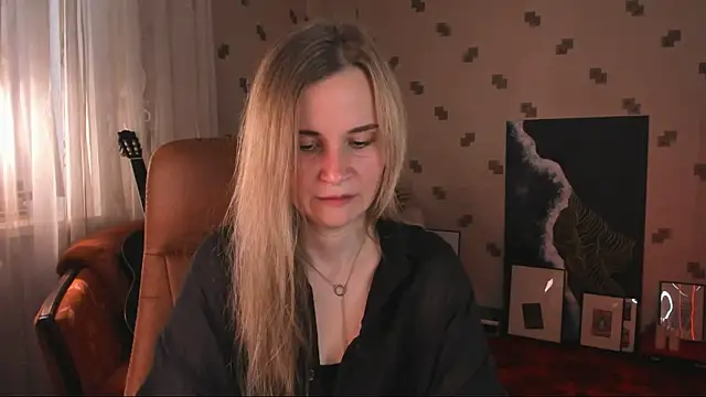 MiaSparkes online show from June 2026 11:30:02 AM