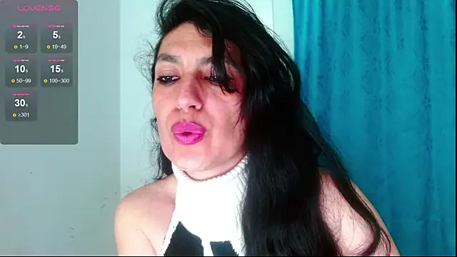 Snapshot of diosa_gil chatting on July 2026 12:45:02 AM diosa gil online show from July 2026 12:45:02 AM