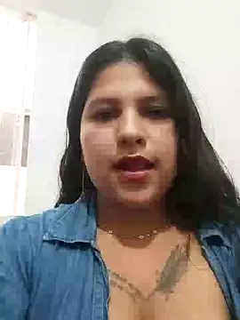 Snapshot of catalella_segura chatting on April 2026 07:58:02 PM catalella segura online show from April 2026 07:58:02 PM