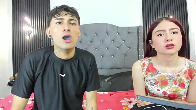 Kenji n Rousse online show from May 2026 05:43:02 PM