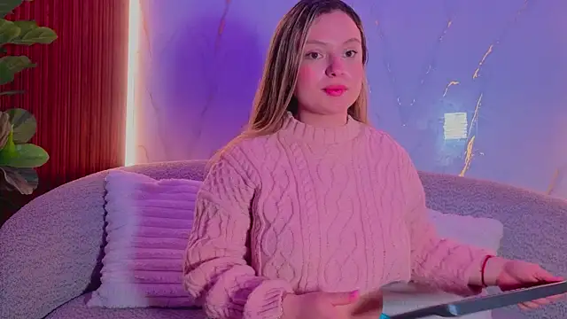 giigii hadidd online show from April 2026 12:16:02 AM