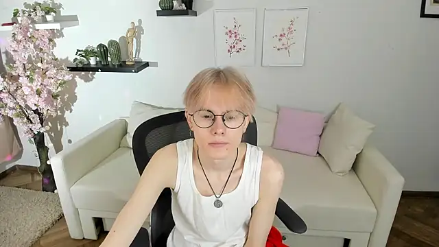 Snapshot of Liam_Blair chatting on April 2026 05:35:01 AM Liam Blair online show from April 2026 05:35:01 AM