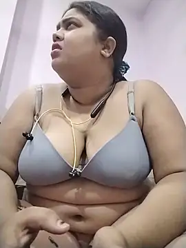 hotsilk21 online show from May 2026 05:55:02 PM