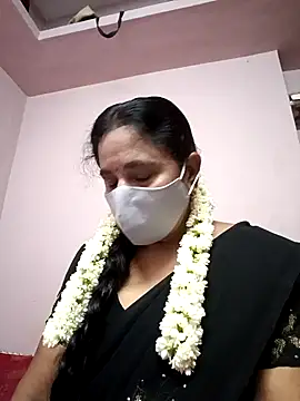 Tamilaunty35 online show from May 2026 05:07:01 PM