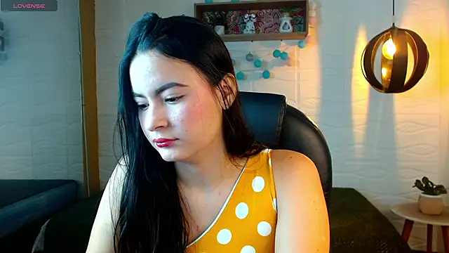 rosaleia  online show from May 2026 03:57:01 AM