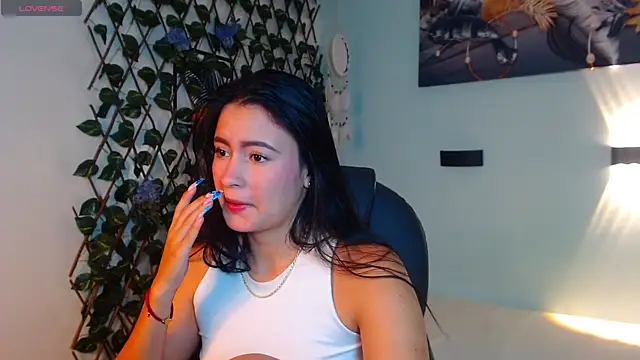 Snapshot of rosaleia_ chatting on July 2026 04:06:02 AM rosaleia online show from July 2026 04:06:02 AM