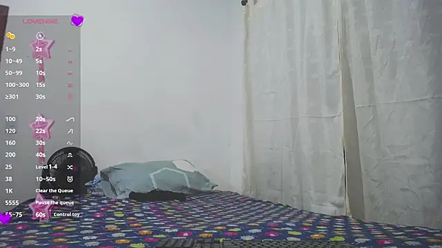 Snapshot of Penelope_bond chatting on May 2026 01:34:01 AM Penelope bond online show from May 2026 01:34:01 AM