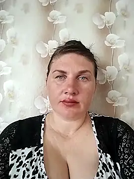 SaraDeer31 online show from April 2026 10:08:01 AM