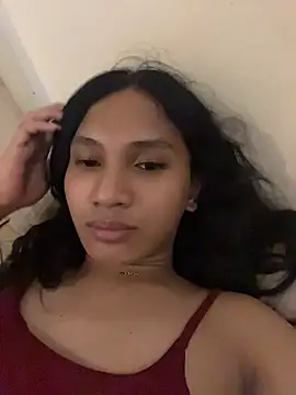 slutty aki online show from July 2026 05:56:02 PM