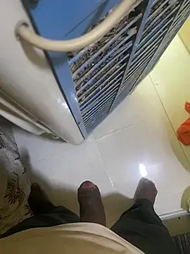 Snapshot of rahul_4457 chatting on April 2026 06:53:02 AM rahul 4457 online show from April 2026 06:53:02 AM