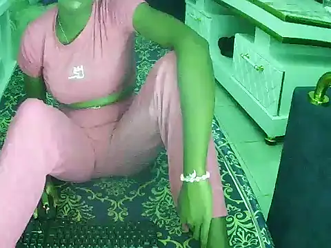 Thandolwethu08 online show from April 2026 05:06:02 PM