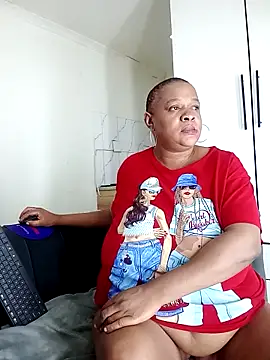 BUSTYQUEEN56  online show from April 2026 07:11:01 AM
