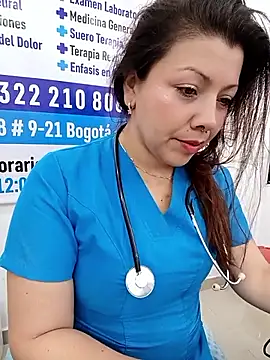 Snapshot of SARA_21- chatting on May 2026 01:17:02 PM SARA 21- online show from May 2026 01:17:02 PM