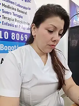 Snapshot of SARA_21- chatting on May 2026 12:33:02 PM SARA 21- online show from May 2026 12:33:02 PM