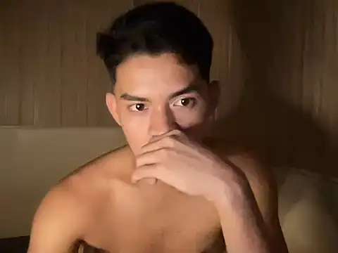 Snapshot of yourhotasian_jhonpol16 chatting on July 2026 03:51:02 PM yourhotasian jhonpol16 online show from July 2026 03:51:02 PM