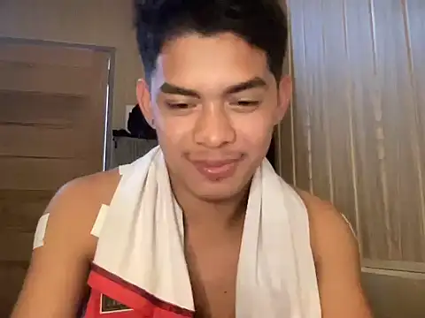 Snapshot of yourhotasian_jhonpol16 chatting on July 2026 10:47:02 PM yourhotasian jhonpol16 online show from July 2026 10:47:02 PM