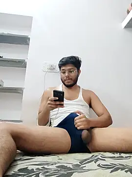 boy0p online show from April 2026 09:30:02 PM