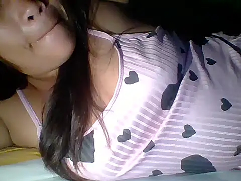 PinayAnne online show from June 2026 11:34:01 AM