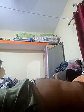 Snapshot of Rishi040493 chatting on April 2026 04:23:01 PM Rishi040493 online show from April 2026 04:23:01 PM