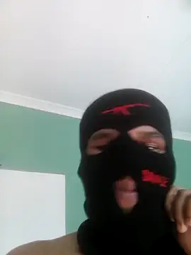 Snapshot of Heizelb chatting on April 2026 08:42:02 AM Heizelb online show from April 2026 08:42:02 AM