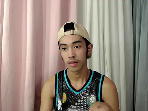 Snapshot of crocodale chatting on May 2026 08:20:02 AM crocodale online show from May 2026 08:20:02 AM