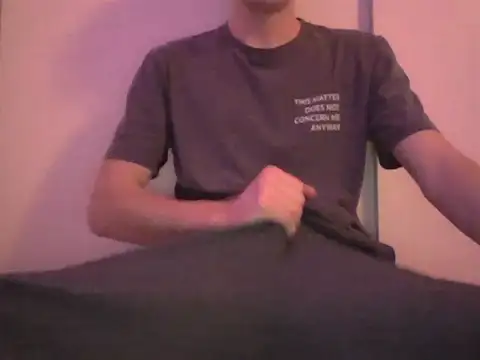 Snapshot of mikeS047 chatting on April 2026 06:13:02 PM mikeS047 online show from April 2026 06:13:02 PM