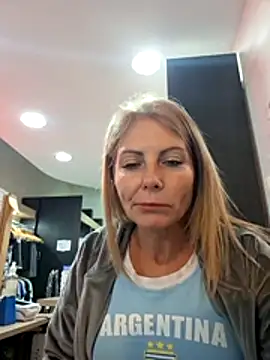 prretty15 online show from July 2026 08:02:01 PM