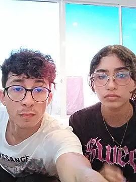 Snapshot of alanandtifany chatting on June 2026 06:50:01 PM alanandtifany online show from June 2026 06:50:01 PM