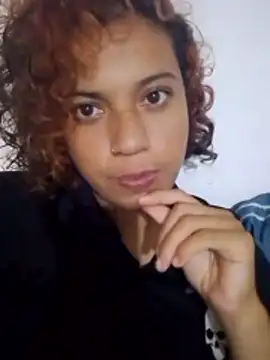 Snapshot of rizosdefuego chatting on April 2026 05:51:01 PM rizosdefuego online show from April 2026 05:51:01 PM