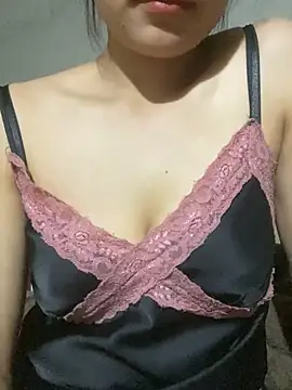 lira68 online show from April 2026 05:10:01 AM